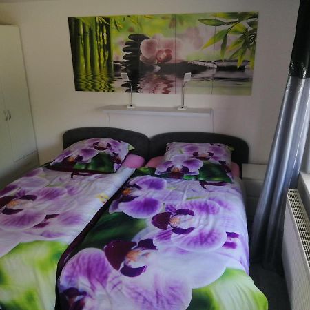 Kleines Apartement Zwischen Ega Und Messe แอร์ฟวร์ท ภายนอก รูปภาพ